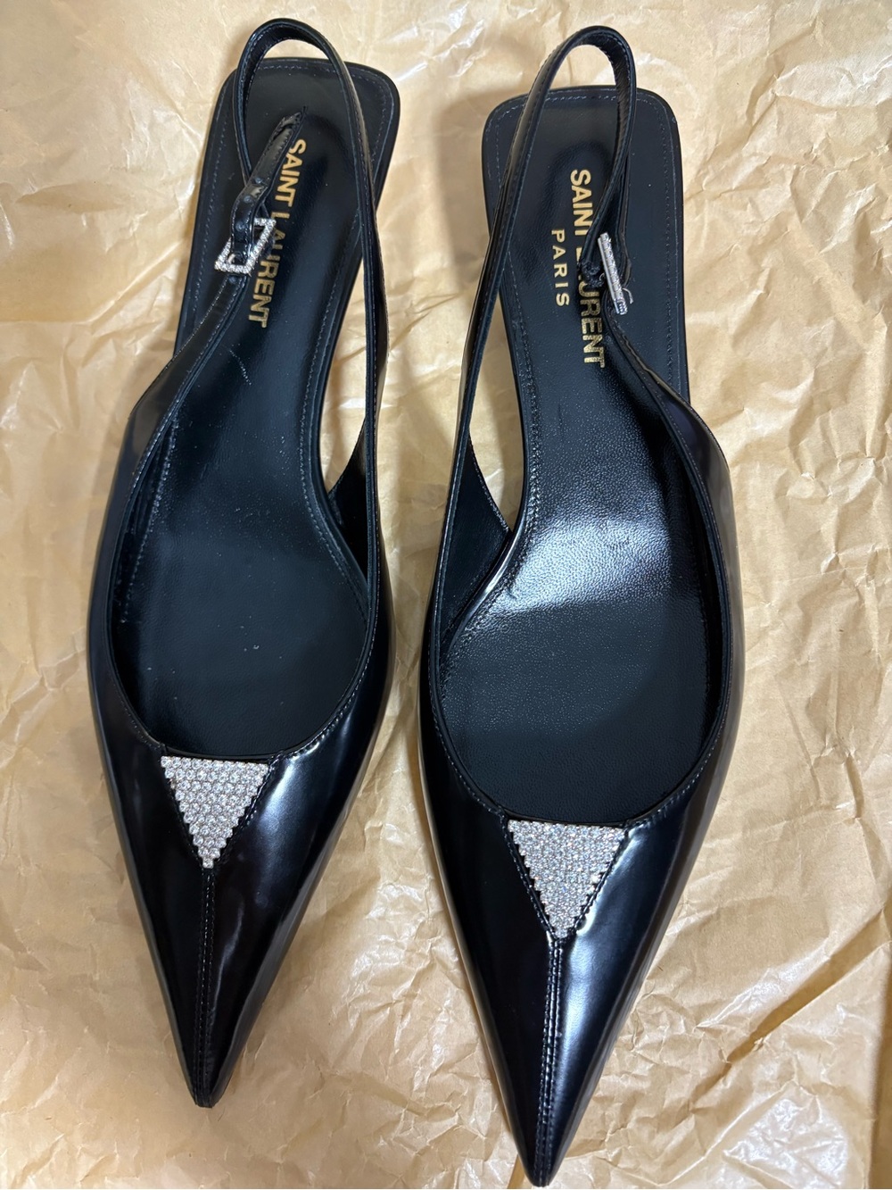 SAINT LAURENT
Cherish Slingback Pump - Picture 2 of 6